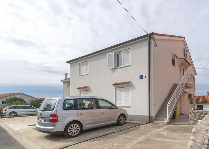Pet Friendly Escape Apartament Njivice
